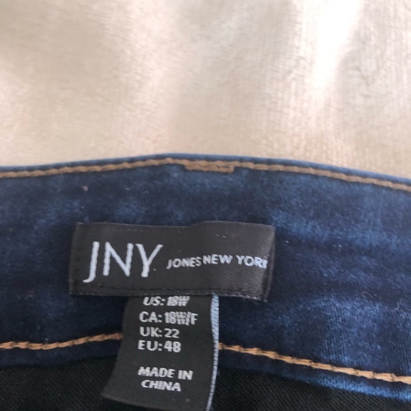 Jones New York JNY straight leg jeans - Picture 3 of 7